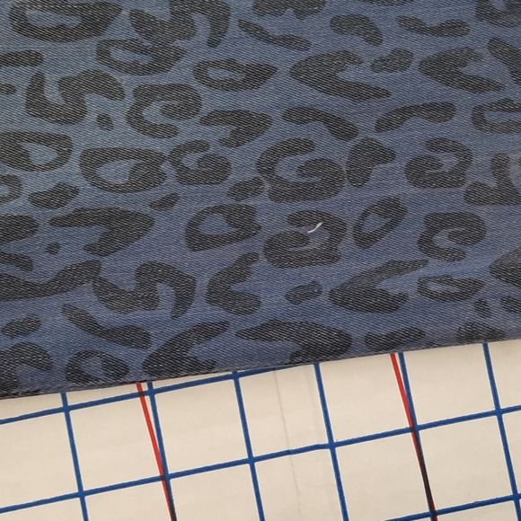 Vigoss Leopard Print Skinny Jeans - Picture 6 of 6